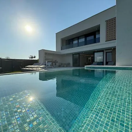 Villa Nikandra - A Designer's Dream -