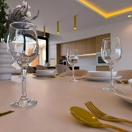Villa Nikandra - A Designer's Dream -